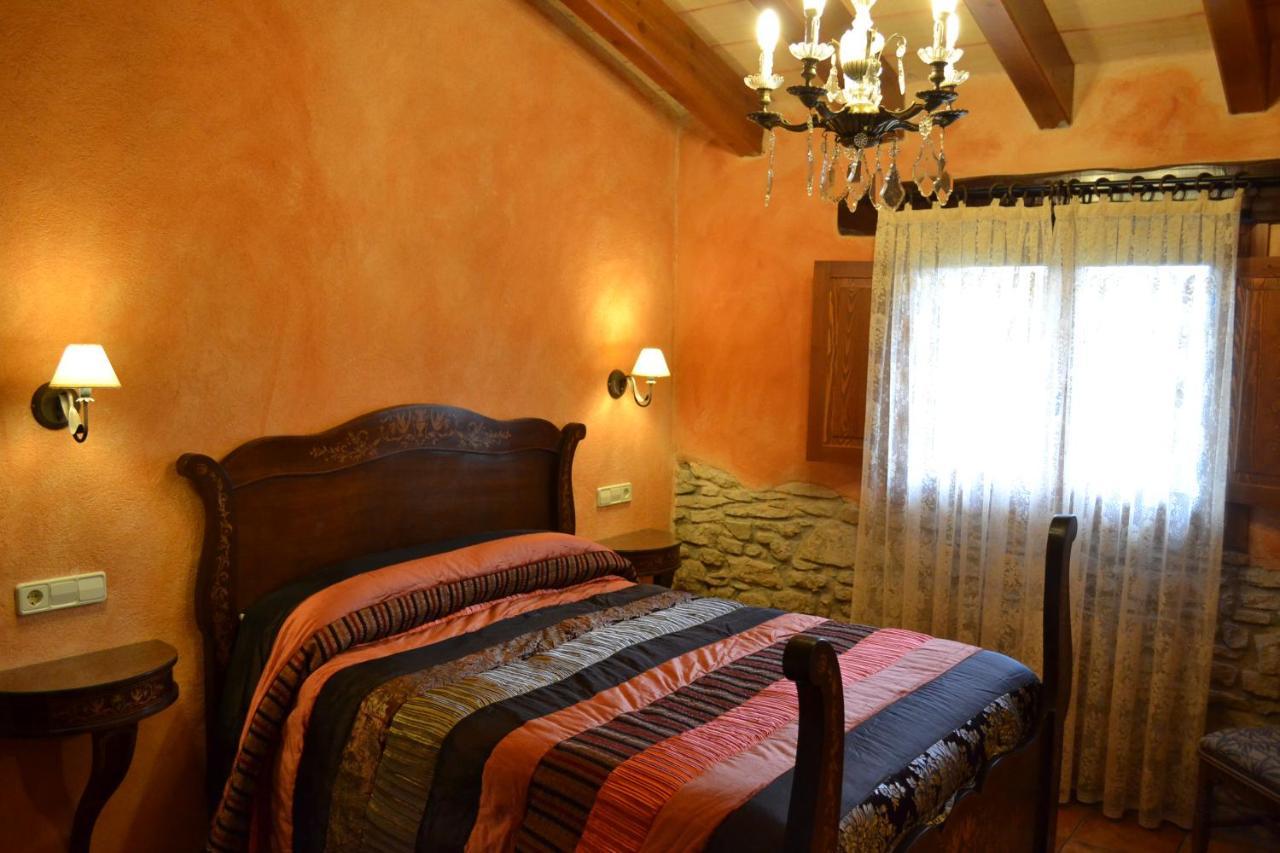 Country House El Permanyer Olost Exterior foto